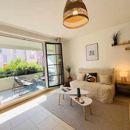 Apartament Moderne Avec Terrasse *